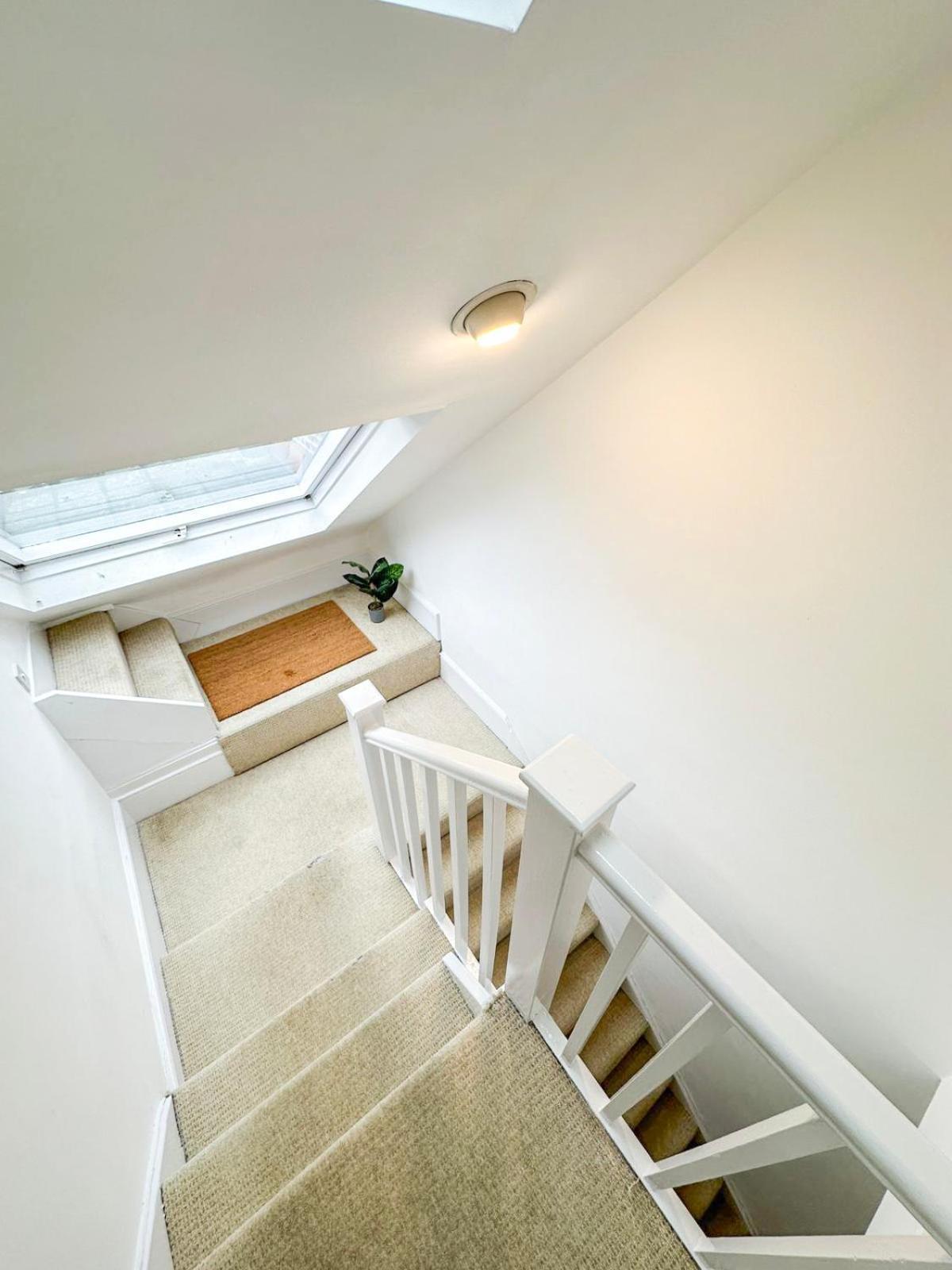 Lovely 3 Bedroom Maisonette With Private Roof Terrace In Hammersmith London Exterior photo